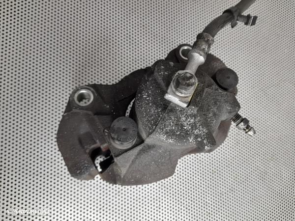 Pinça Travao Frente Dto Opel Astra H Combi (A04) - 5