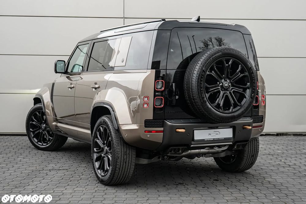 Land Rover Defender 110 P635 OCTA - 3