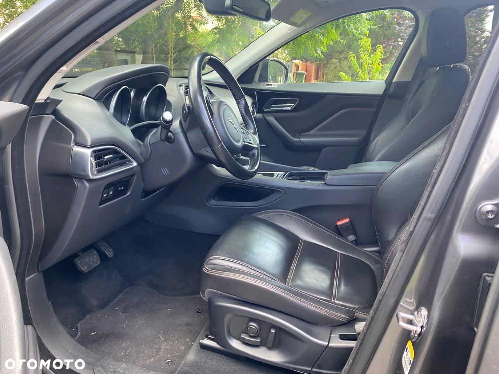 Jaguar F-Pace 2.0 i4D AWD Prestige - 3