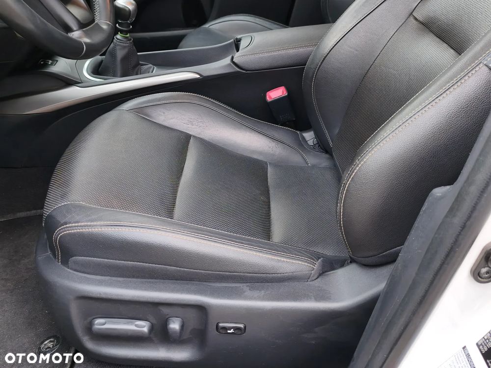 Toyota Avensis 1.8 Prestige - 21