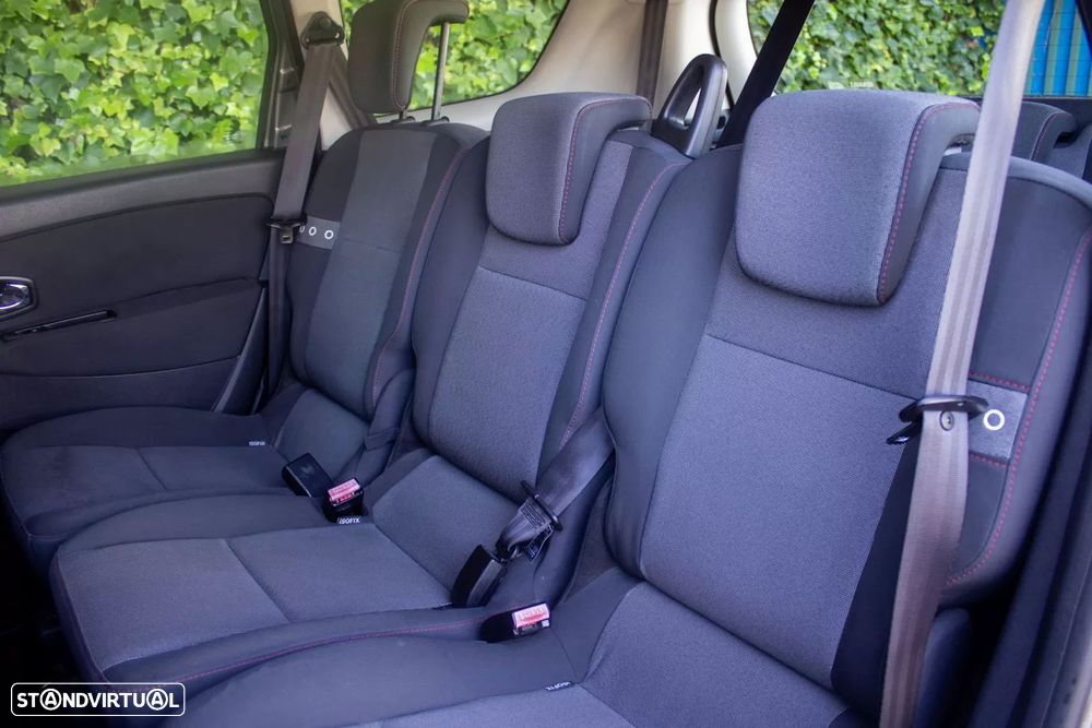 Renault Scénic 1.5 dCi Dynamique S - 12