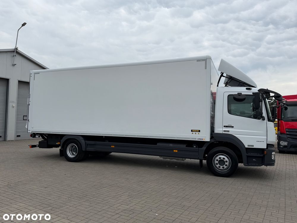Mercedes-Benz ATEGO - 9