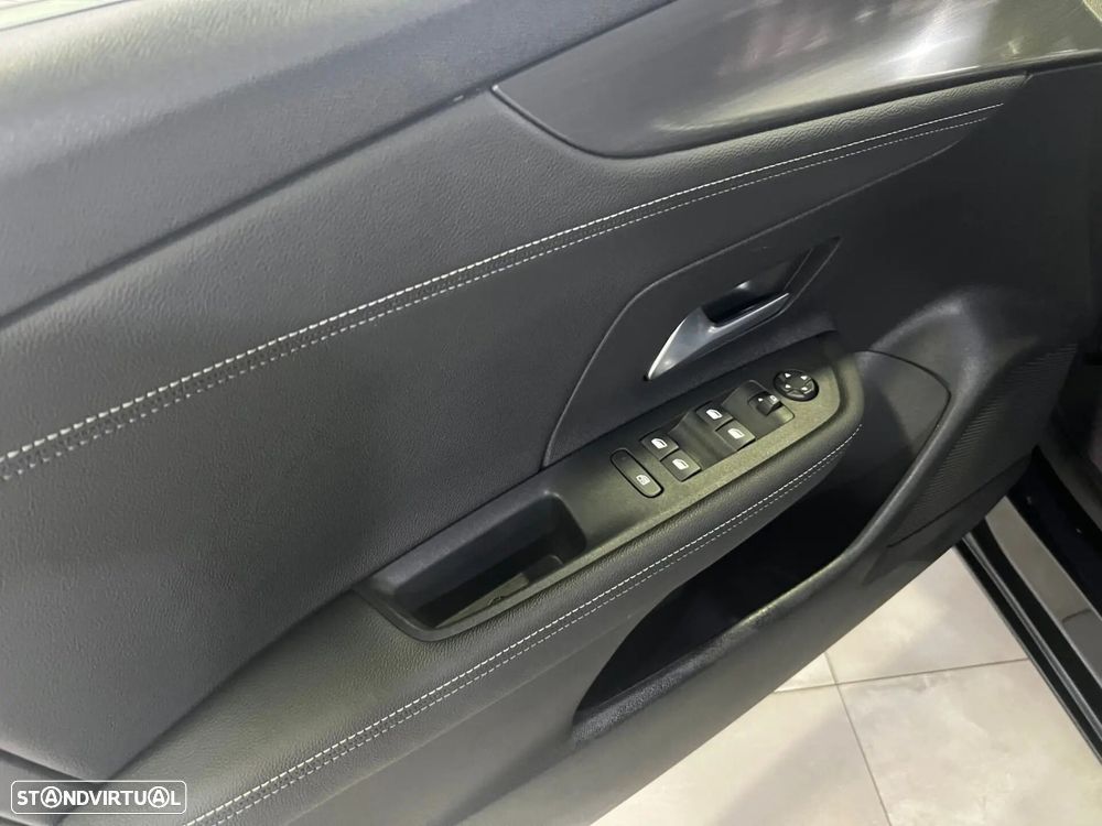 Opel Mokka 1.2 Hybrid GS eDCT - 30