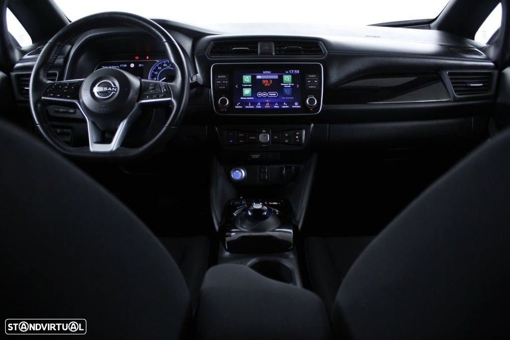 Nissan Leaf N-Connecta Two Tone - 18