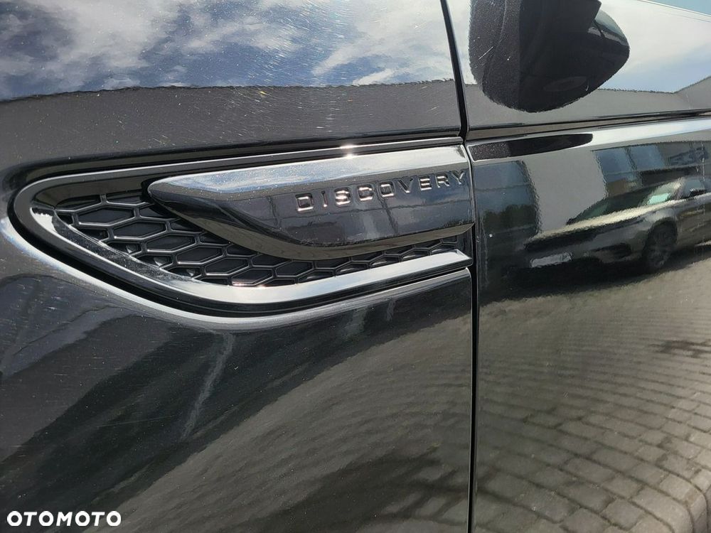 Land Rover Discovery Sport - 32