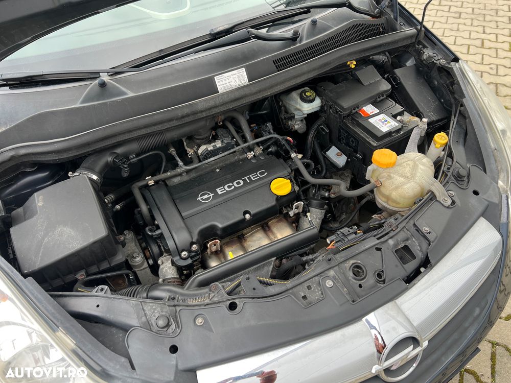 Opel Corsa 1.4 16V Edition - 13