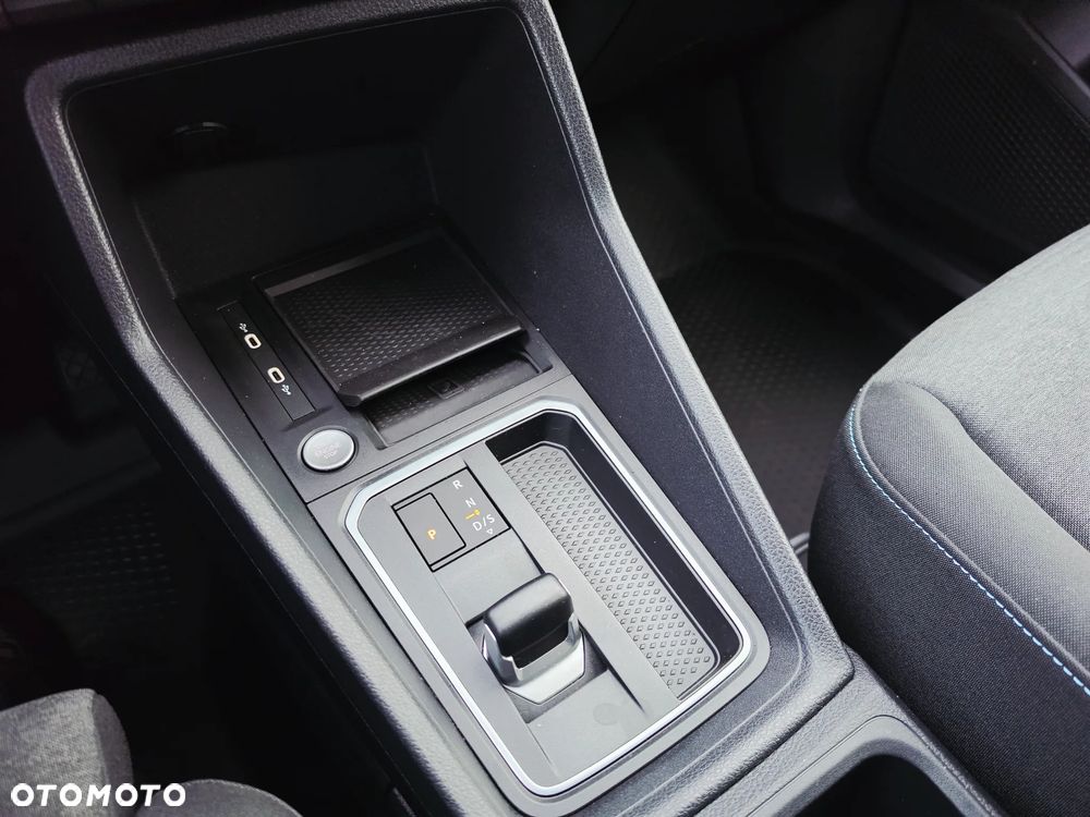 Ford Transit Connect - 15