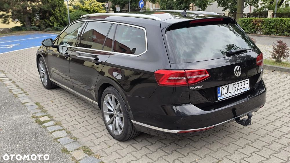 Volkswagen Passat 2.0 TDI (BlueMotion Technology) Highline - 4