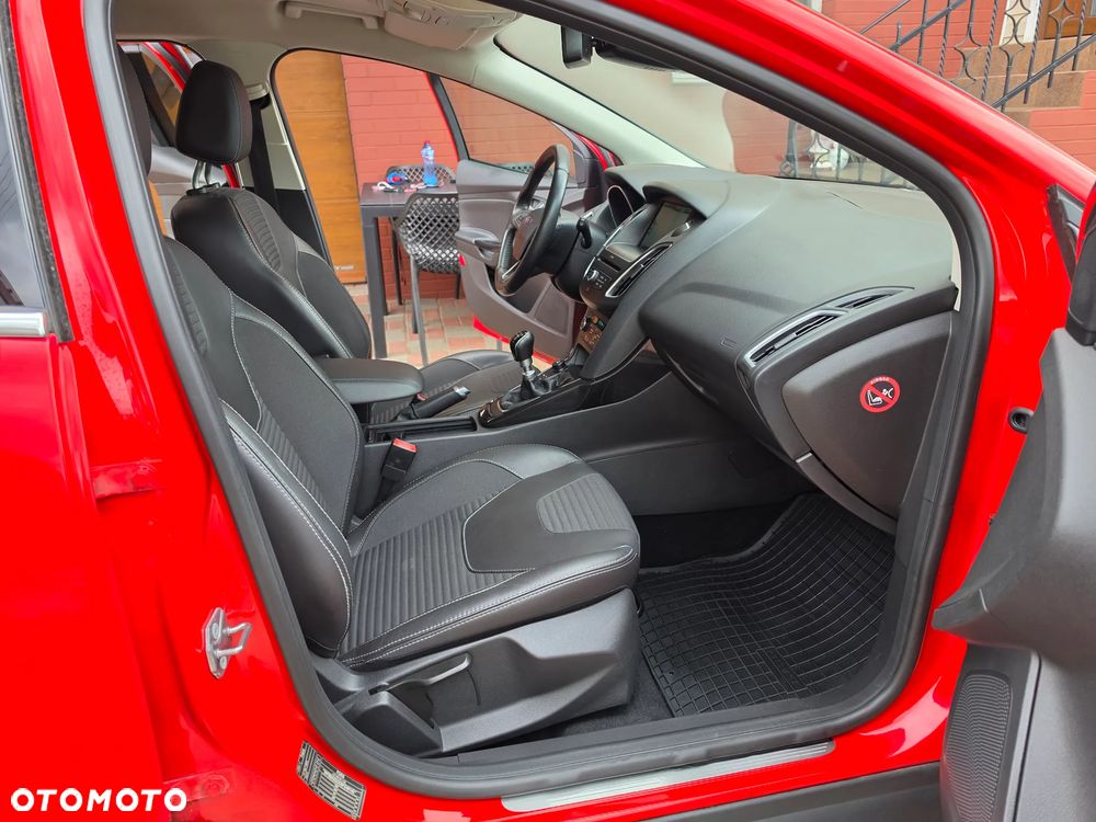 Ford Focus 1.5 TDCi DPF Start-Stopp-System Titanium - 17