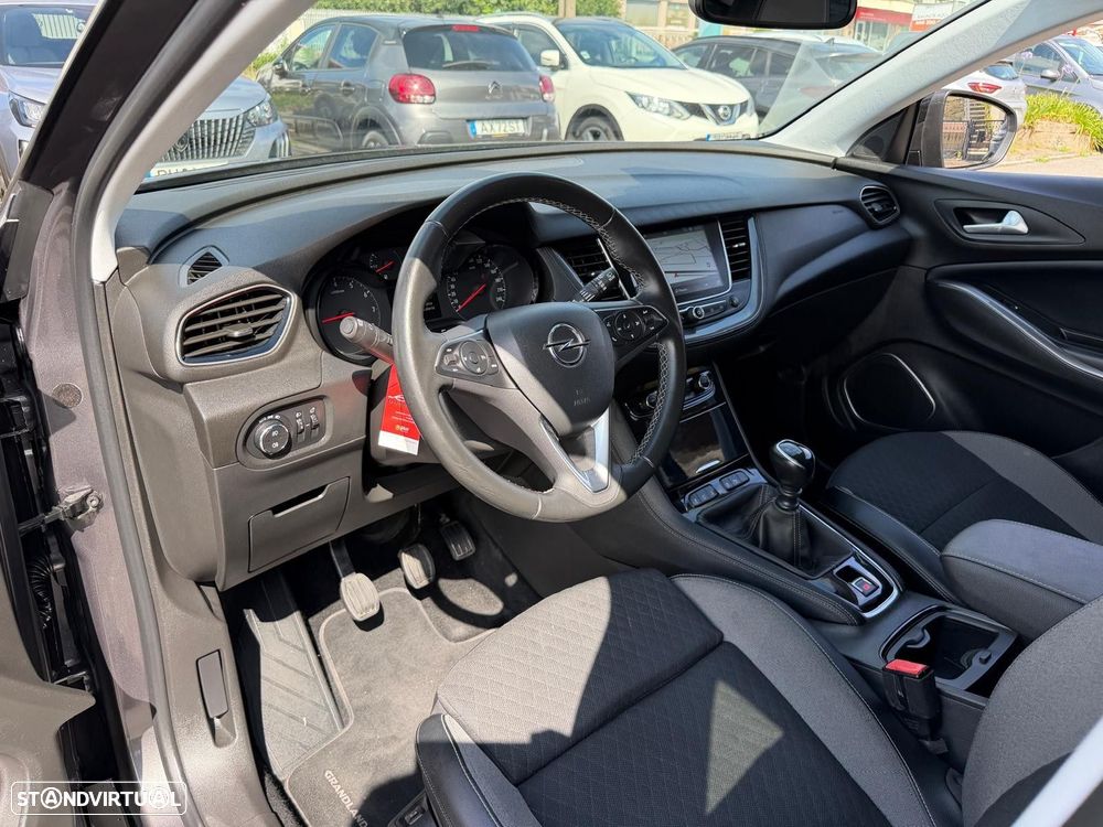 Opel Grandland X 1.2 T Innovation - 9