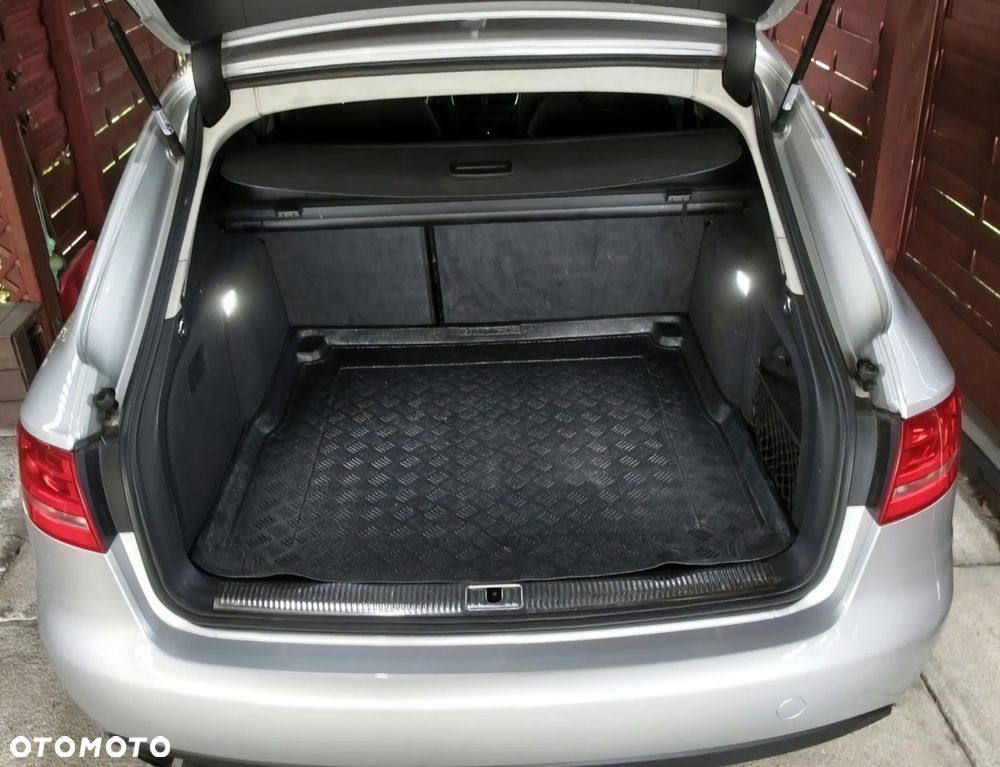 Audi A4 Avant - 12