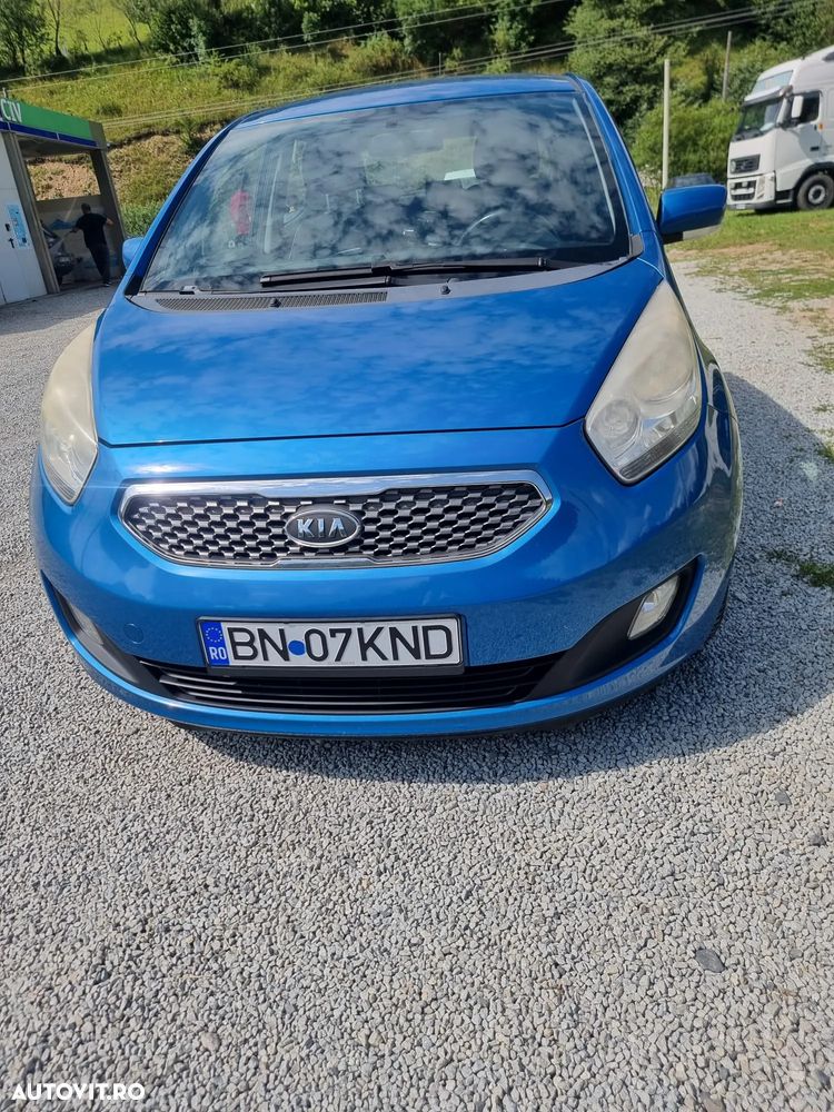 Kia Venga - 8