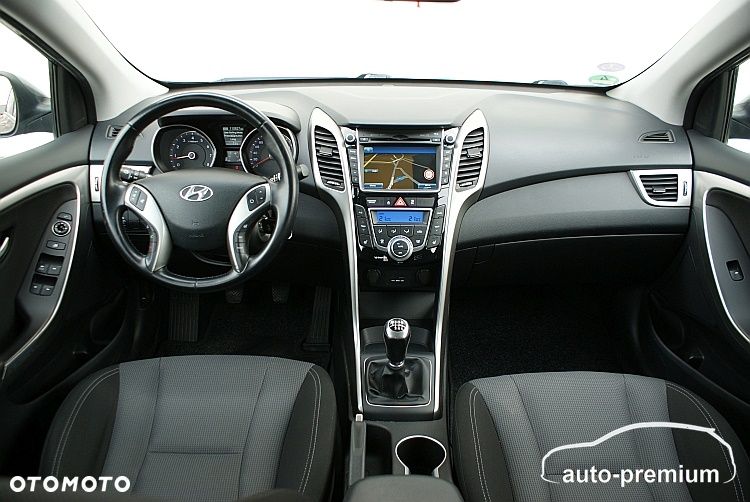 Hyundai i30 1.4 Fifa World Cup Edition - 6