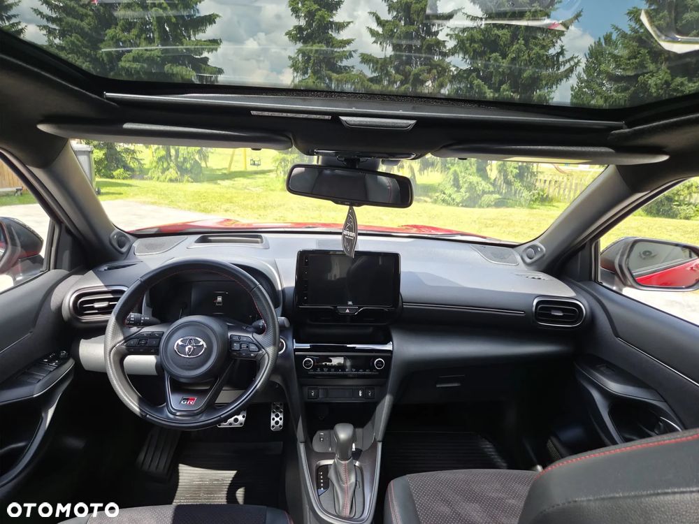Toyota Yaris Cross - 11