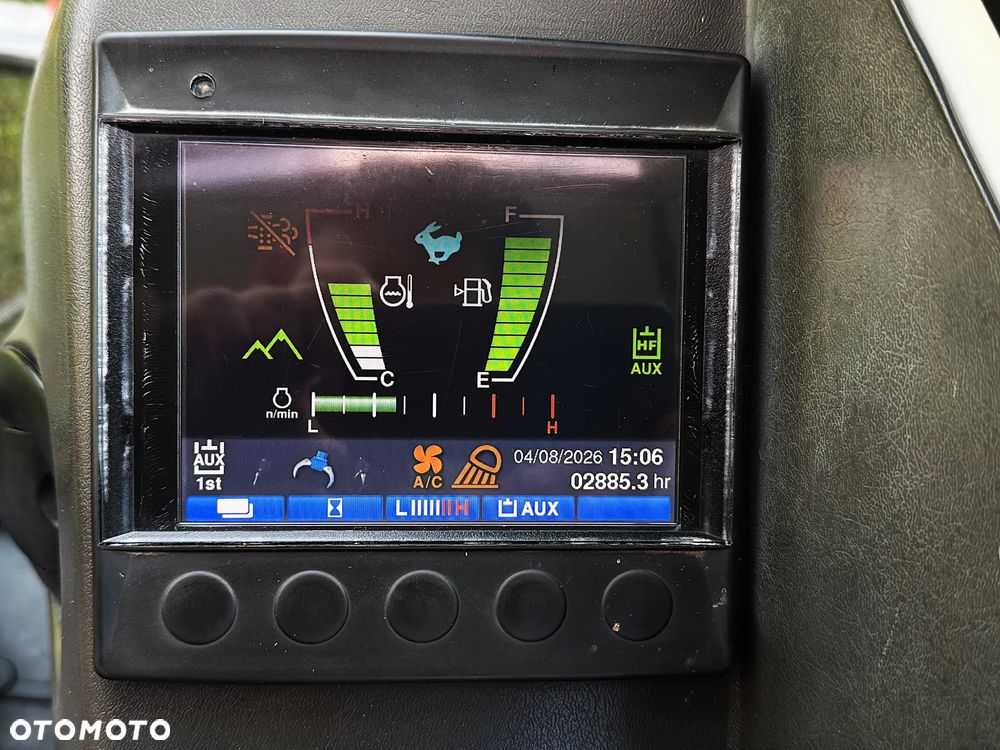 Takeuchi TB 260 Japońska Koparka Gąsienicowa 6 ton. Szybka maszyna i potężna moc. jak Nowa z Salonu 2020 rok. Niski Przebieg-2800mtg. KLIMATYZACJA. Nagłośnienie. Łyżka skarpowa oraz kopiąca. Szybko-złącze hydrauliczne. Yanmar silnik 4 cylindry! Maszyna z Norwegii. ani deka luzów i wycieków! OKAZJA Linia Hydr podwójna. Plus .Długie ramię PLUS. Oświetlenie LED dodatkowe. Zamki na tłokach. Wielka Okazja! Pełne sterowanie z dżojstików!! Aktualna DEKRA! - 8