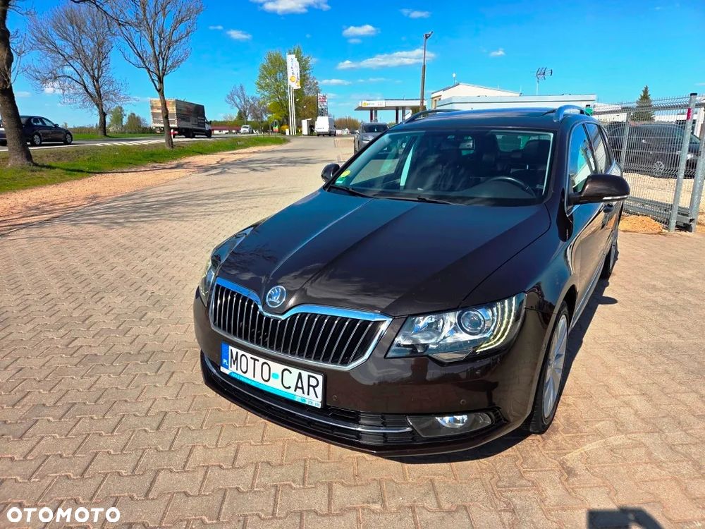 Skoda Superb 1.6 TDI Platinum DSG - 20