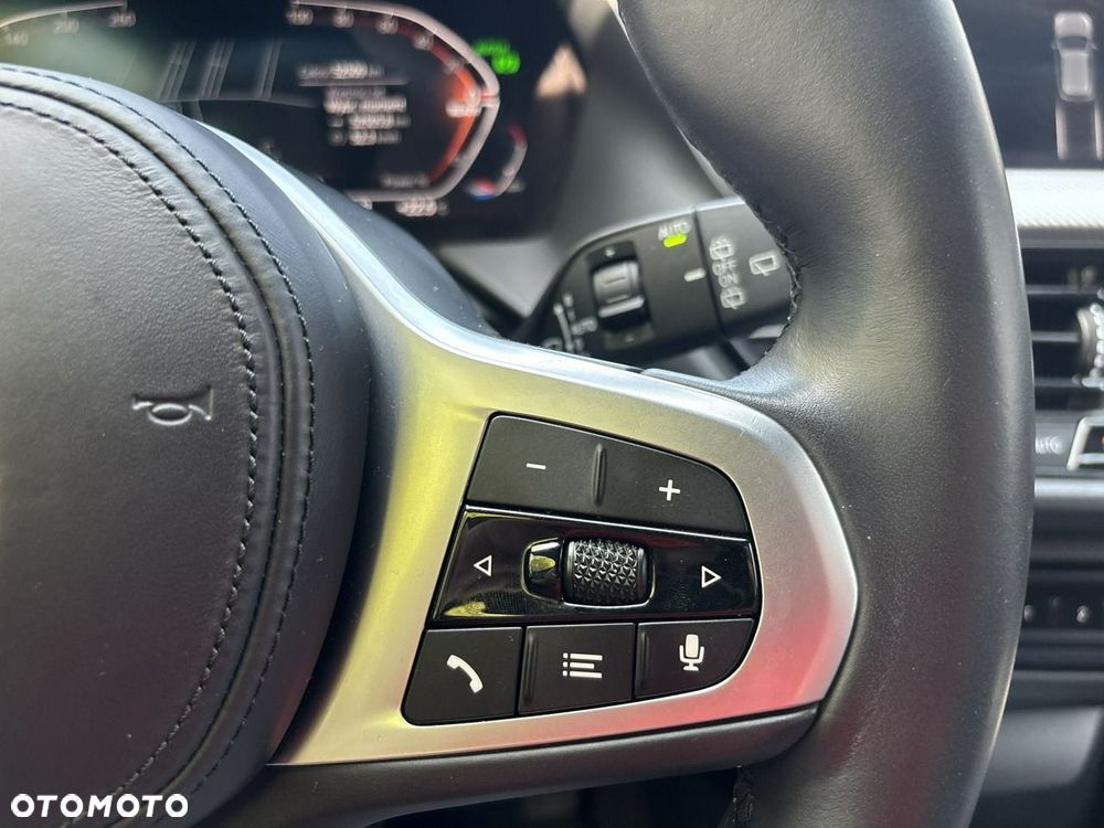 BMW Seria 1 118i M Sport - 27