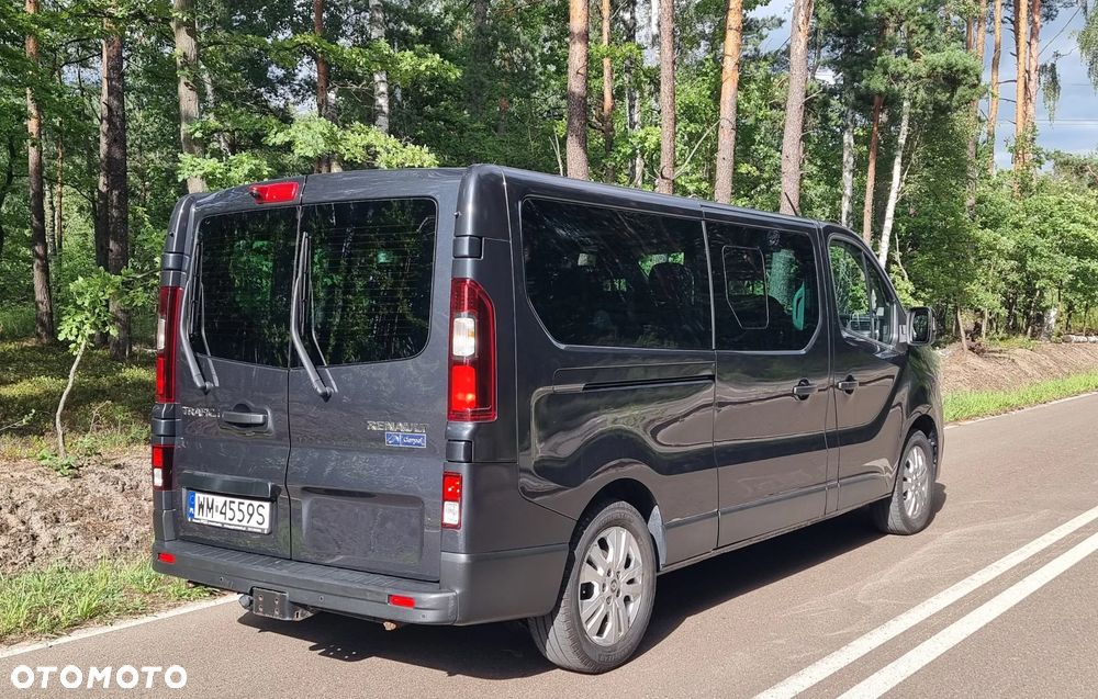 Renault Trafic - 12