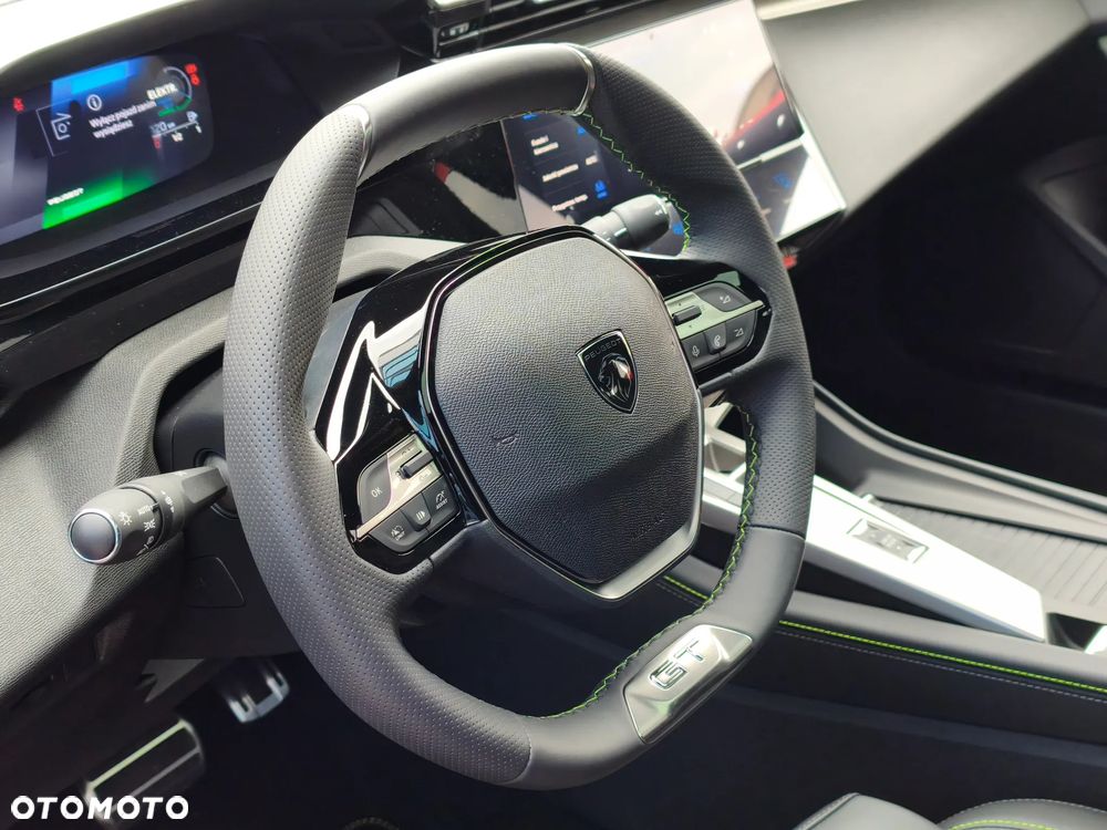 Peugeot 408 1.6 Plug-In Hybrid 225 GT Exclusive e-DCS7 - 22