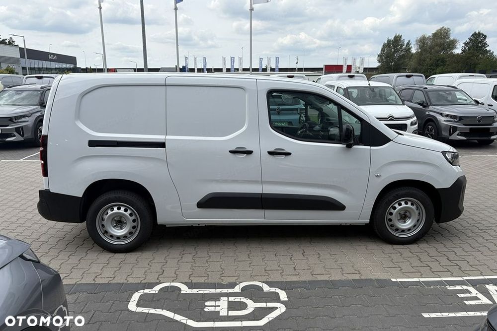 Peugeot Partner Van XL L2H1 1.5 130KM - 8