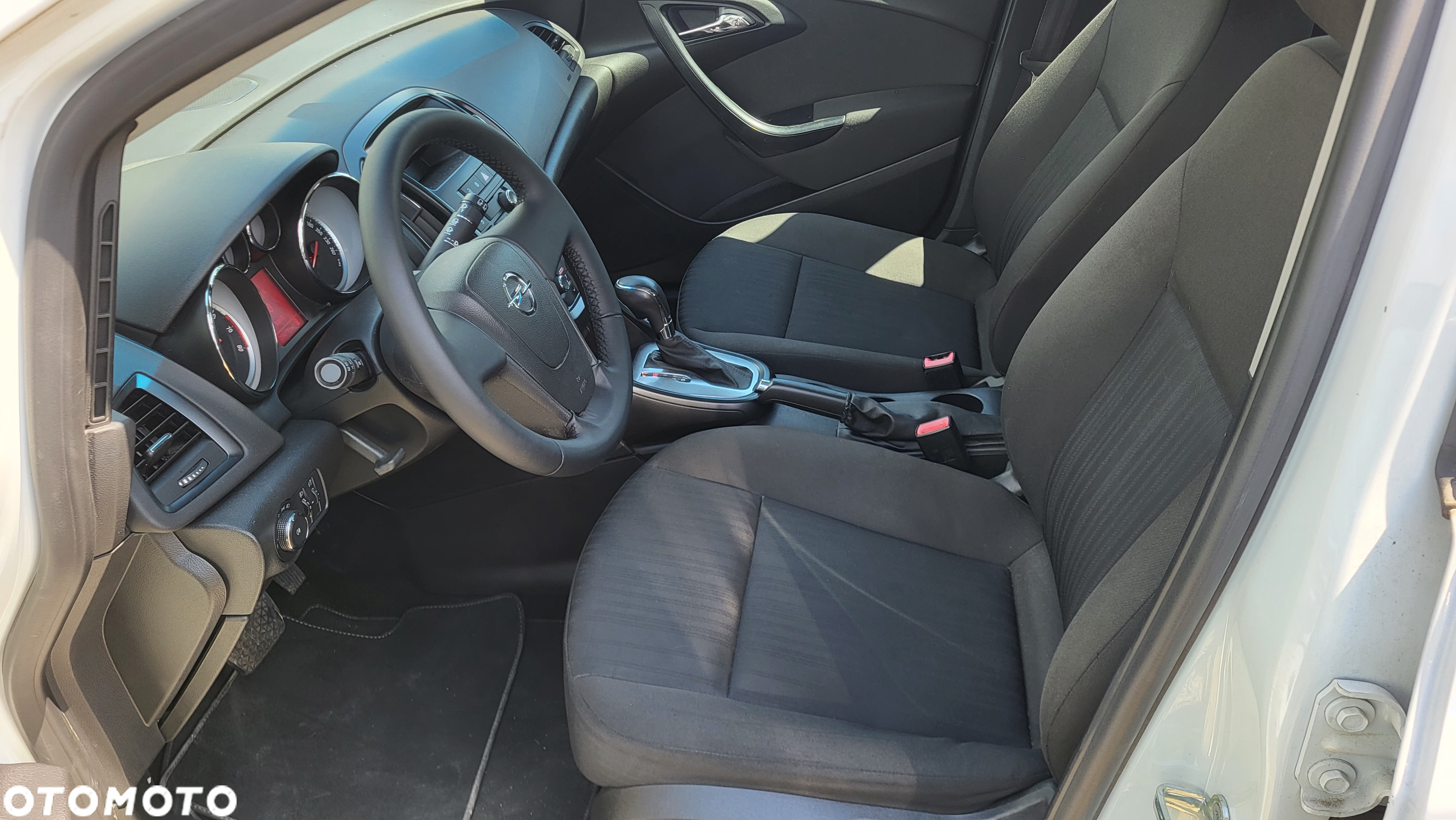 Opel Astra - 9