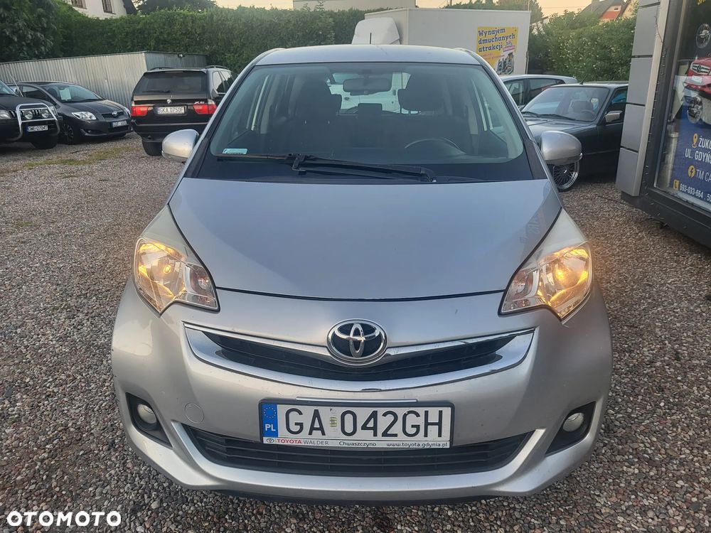 Toyota Verso S 1.33 Premium - 8