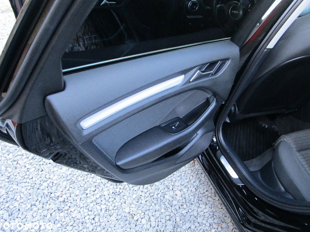 Audi A3 Limousine 2014