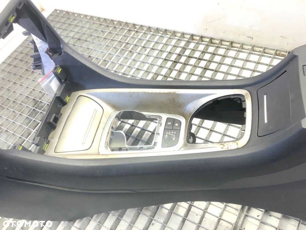 TUNEL ŚRODKOWY Z PODŁOKIETNIKIEM  CITROEN C5 III Break (RW_) 2008 - 2022 2.0 HDi 100 kW [136 KM] - 3