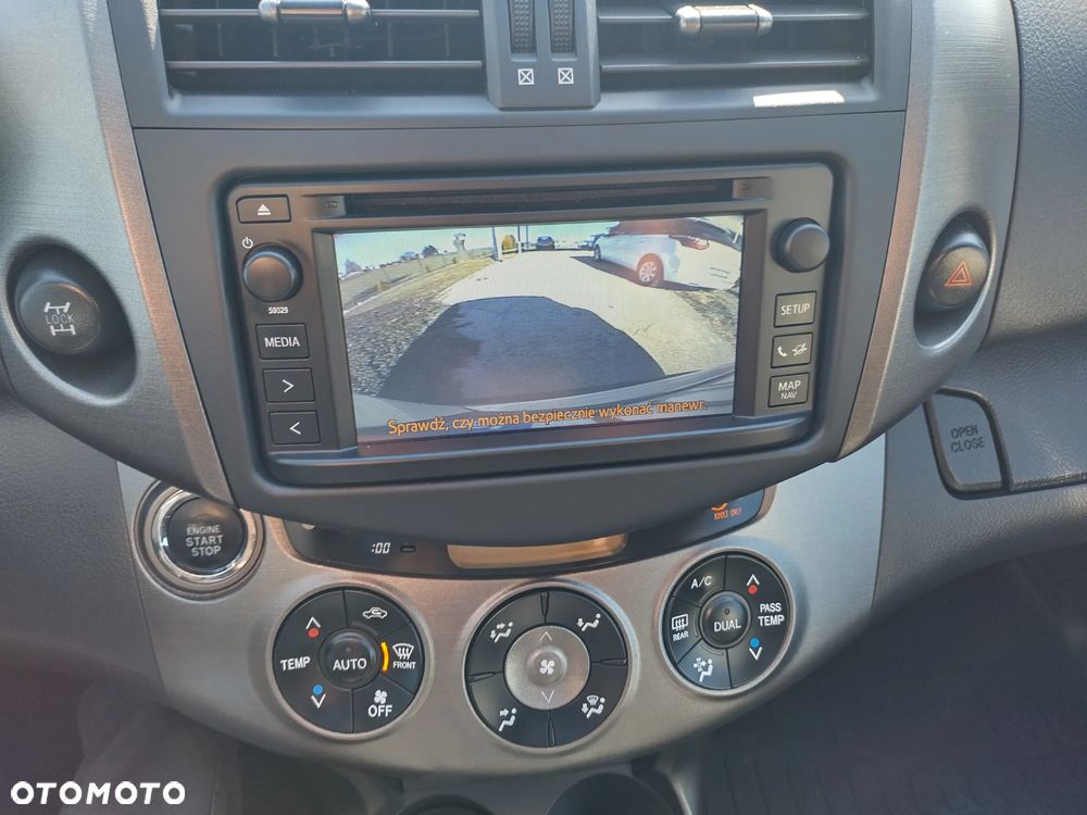 Toyota RAV4 2.0 VVT-i Premium MS - 14