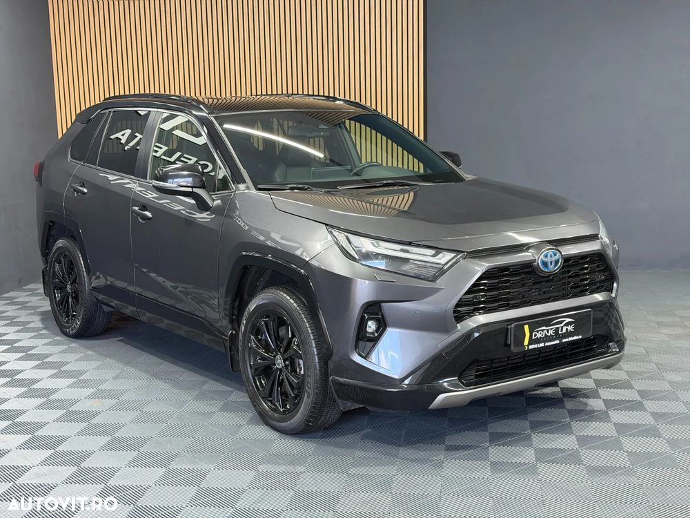 Toyota RAV4 - 4