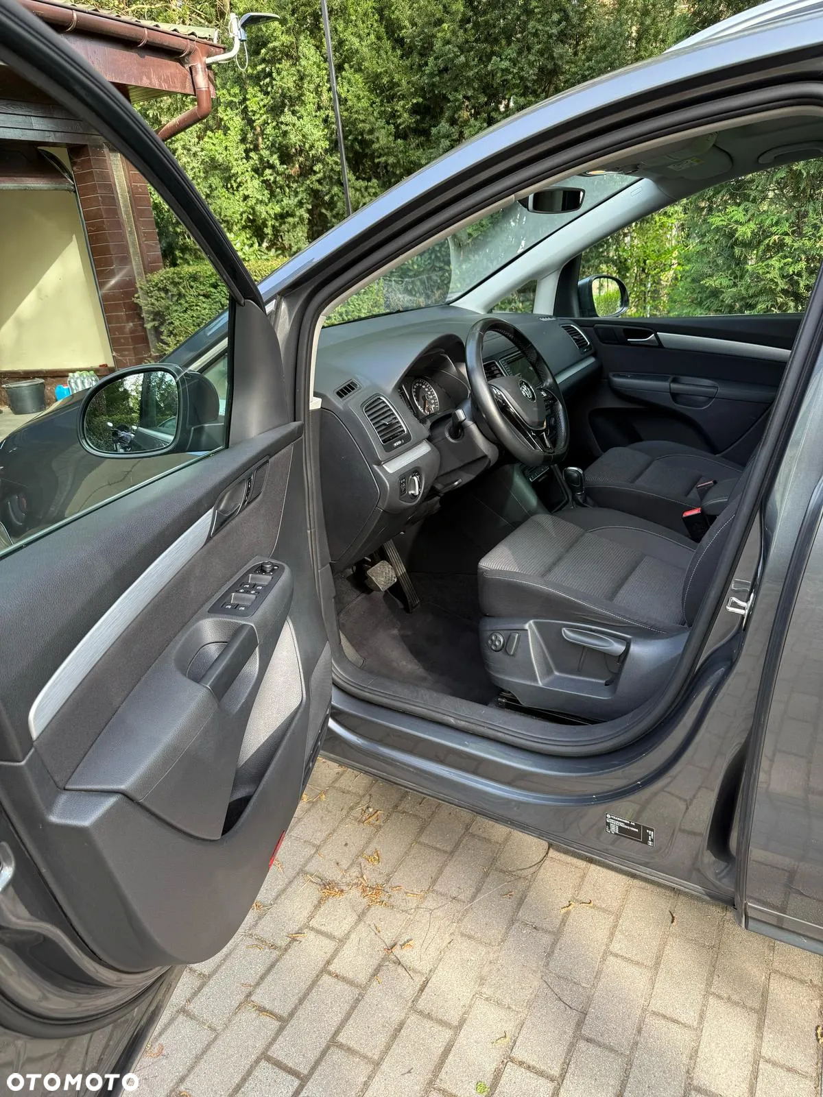 Volkswagen Sharan 2.0 TDI DSG (BlueMotion Technology) Comfortline - 9