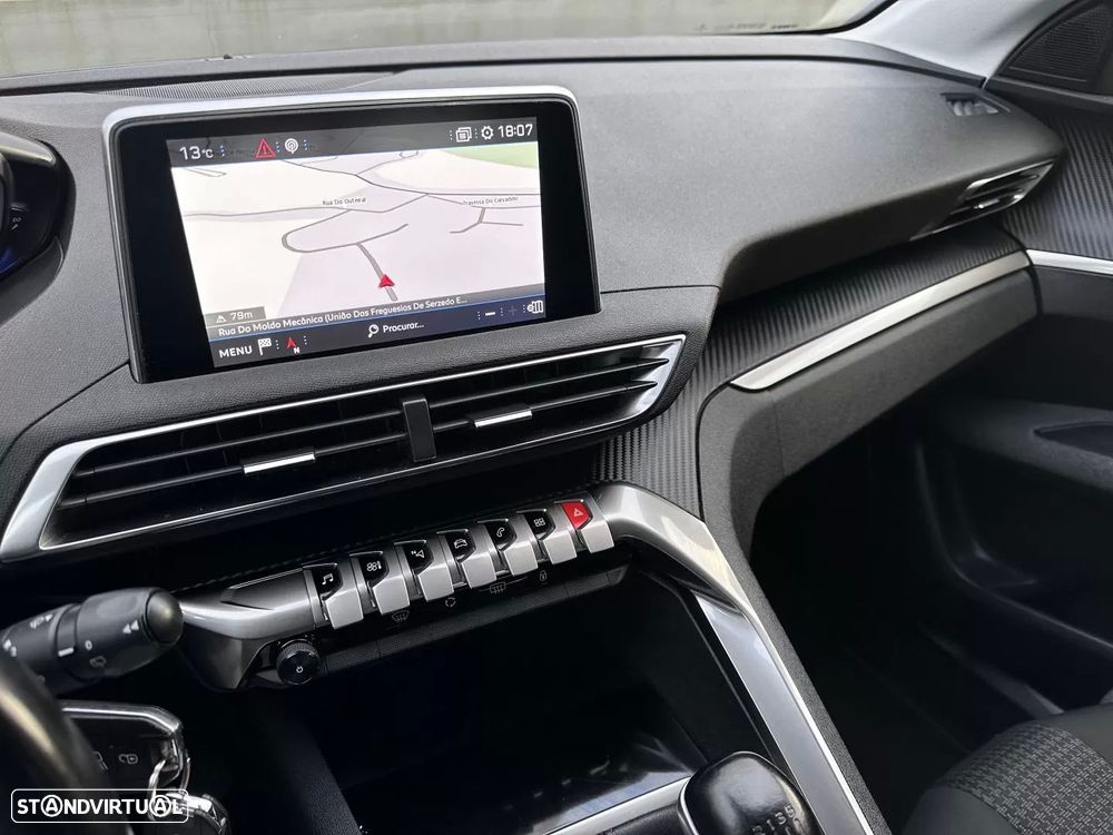 Peugeot 3008 1.2 PureTech Active Pack - 26