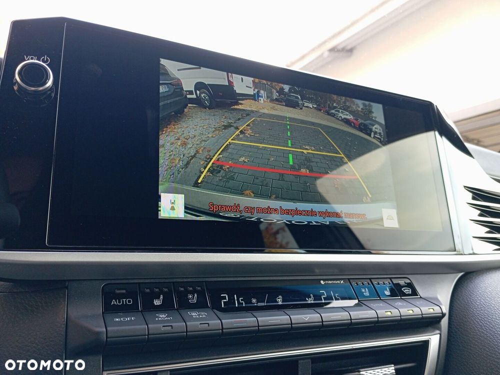 Toyota Camry 2025