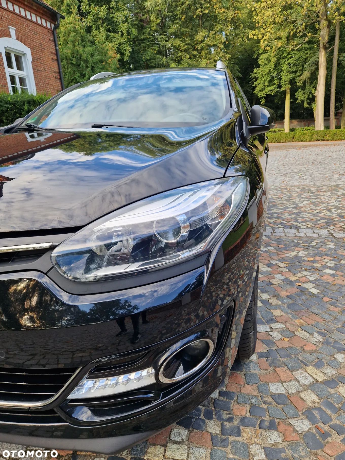 Renault Megane Grandtour ENERGY TCe 115 Start & Stop Bose Edition - 6