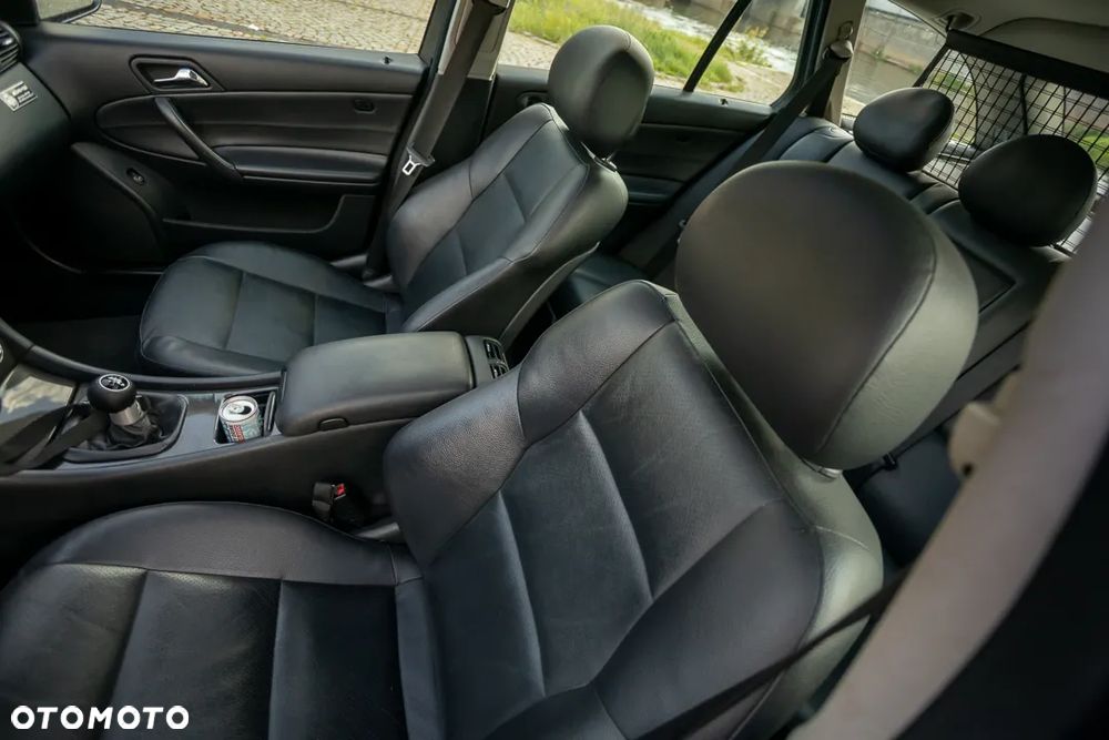 Mercedes-Benz Klasa C 280 T Avantgarde - 19