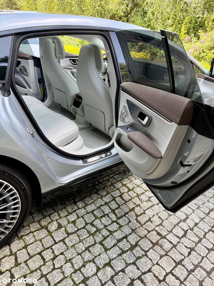 Mercedes-Benz EQS AMG 53 4Matic+ AMG Dynamic Plus - 27