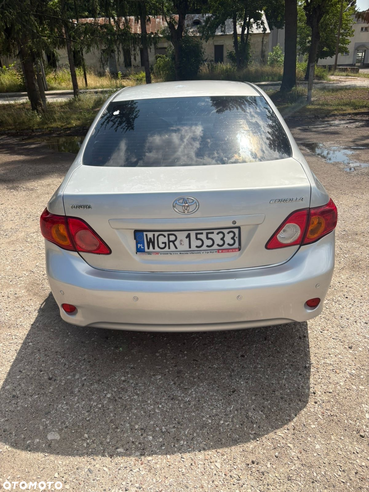 Toyota Corolla - 4