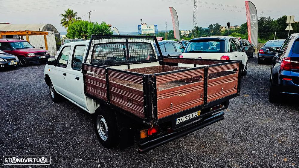 Nissan Pick Up 2.5 D CD - 4