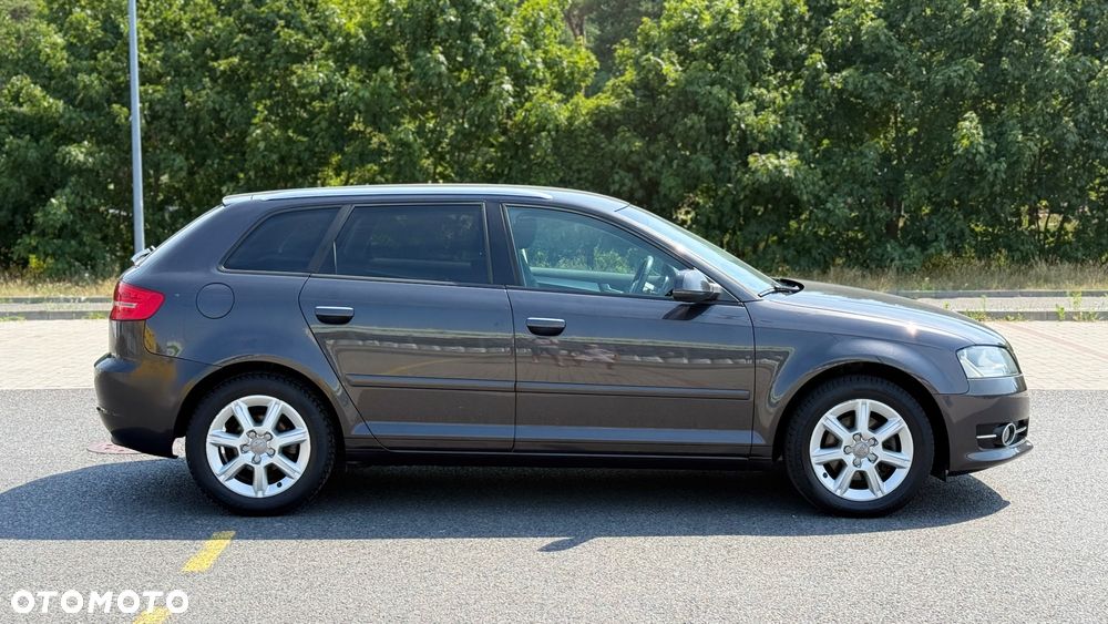 Audi A3 Sportback 2.0 TDI Attraction S tronic - 5