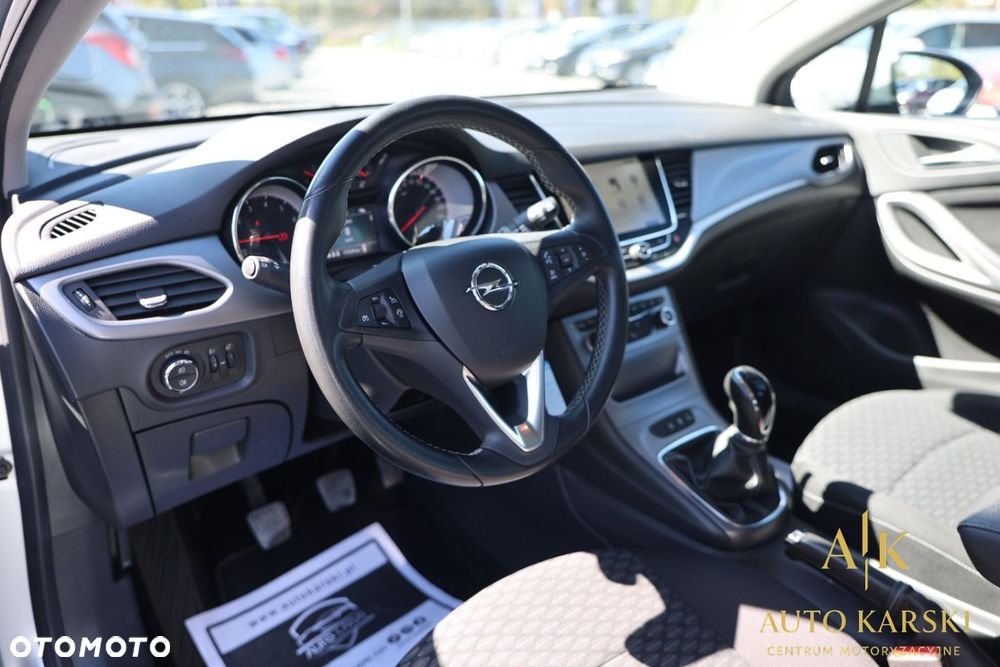 Opel Astra - 20