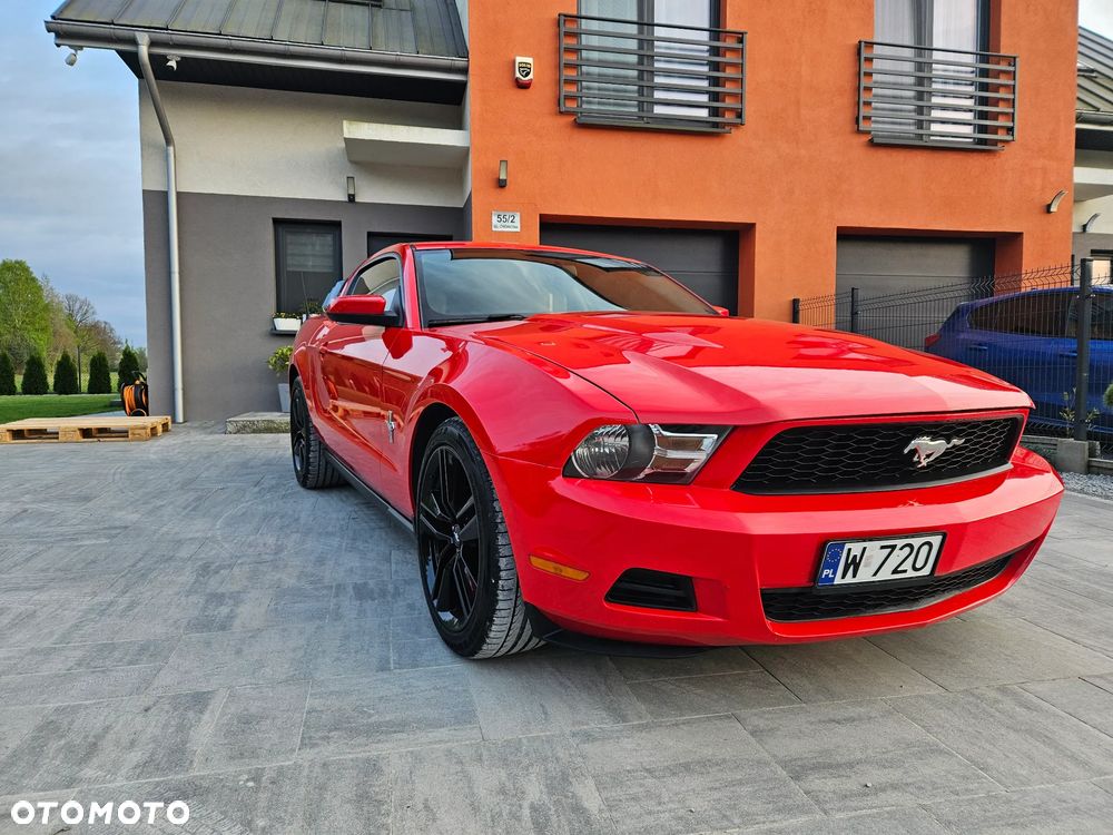 Ford Mustang 3.7 V6 Premium - 2