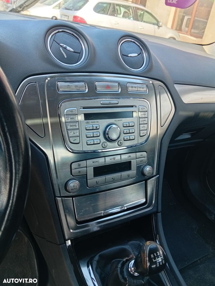 Dezmembrez Ford Mondeo MK IV - 6