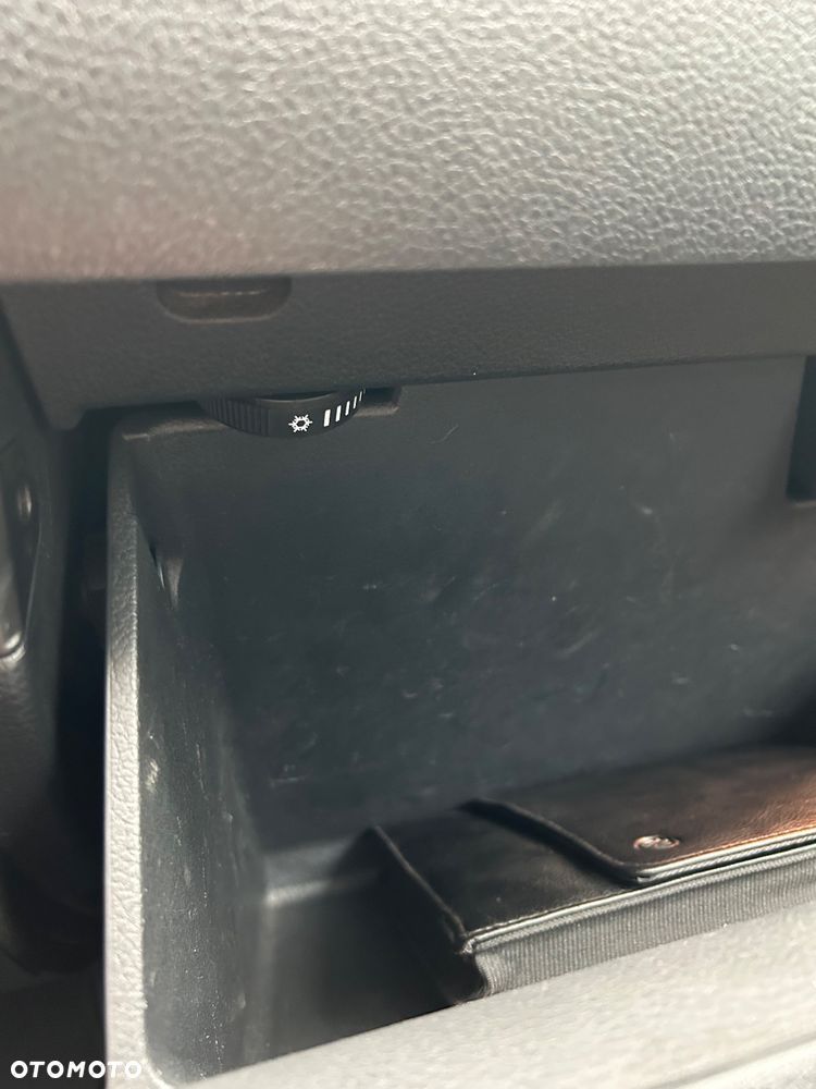 Volkswagen Caddy 2.0 TDI Alltrack - 14