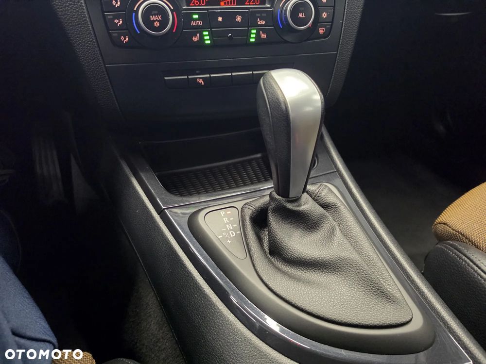 BMW Seria 1 118i Edition Lifestyle - 33