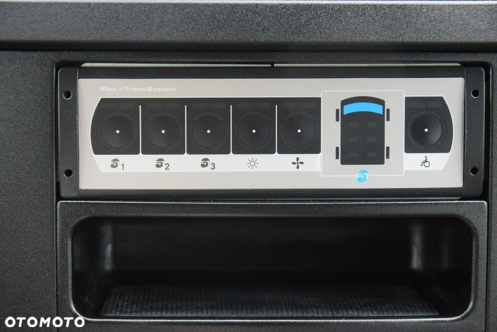 Mercedes-Benz Sprinter - 36