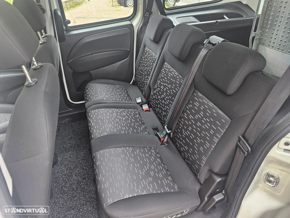 Opel Combo D ,Com Rampa Cadeira De Rodas - 13