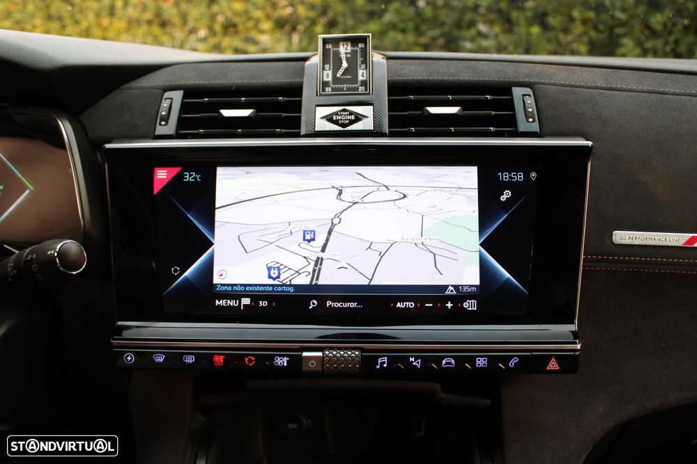 DS DS7 Crossback E-Tense Performance Line EAT8 - 16