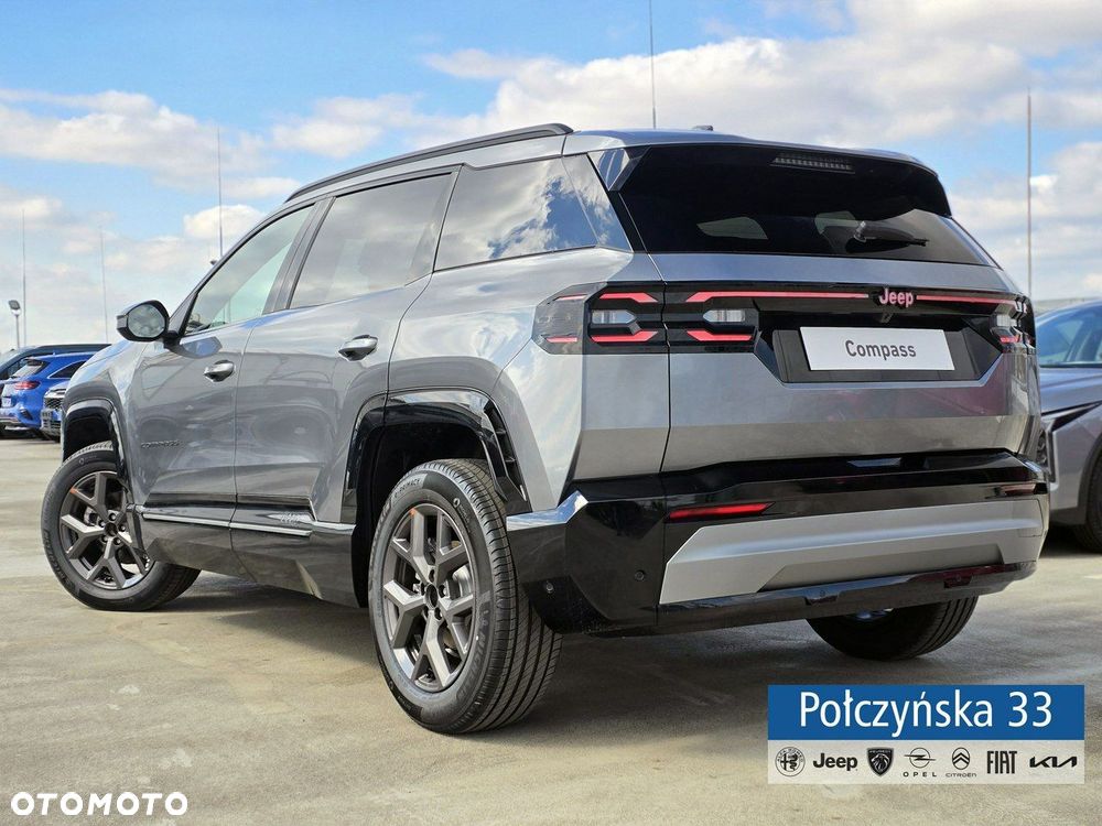 Jeep Compass - 4