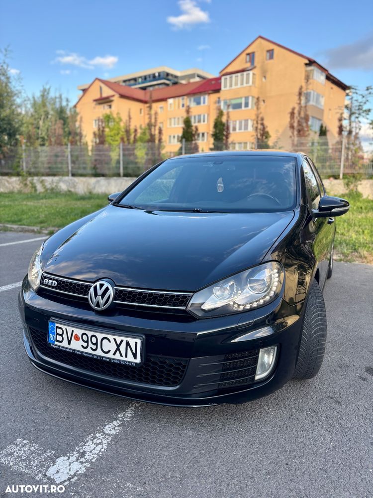 Volkswagen Golf 2.0 DPF GTD DSG - 2