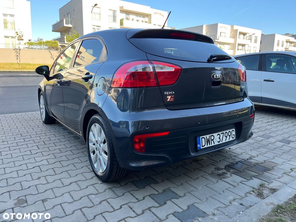Kia Rio 1.4 Business Line - 14